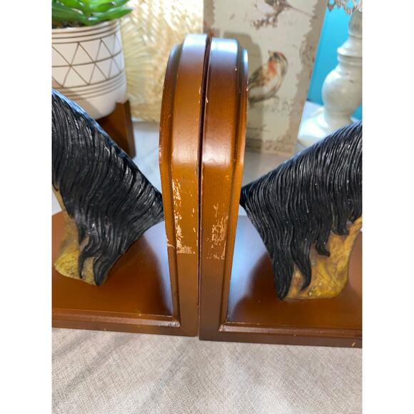 Pair Horse Head Set Bookends Perfect For Bookshelf or Library - Picture 4 of 12